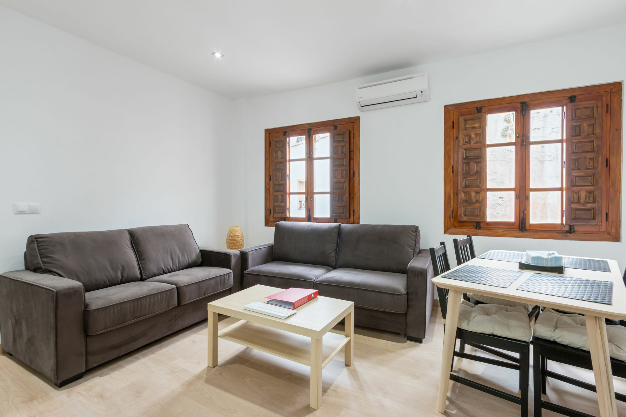 Apartamentos Puerta Nueva Granada Ngoại thất bức ảnh